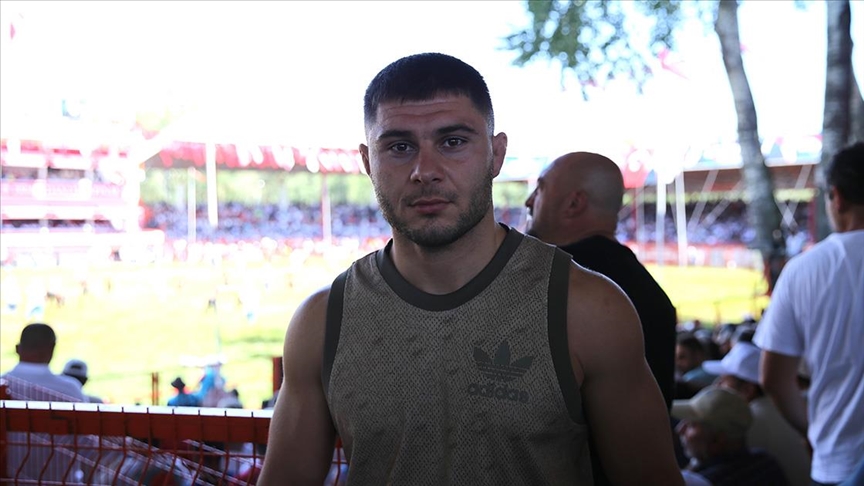 Kırkpınar'a hayran kalan Yunanistan'daki Sofos Güreşleri şampiyonunun hayali, er meydanına çıkmak