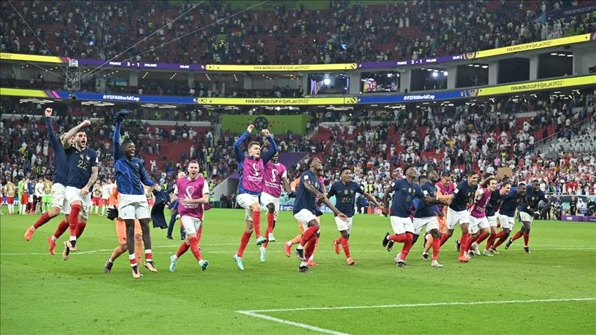 قدم.. هنري يعلن قائمة "الديوك" النهائية لأولمبياد باريس 2024‎
