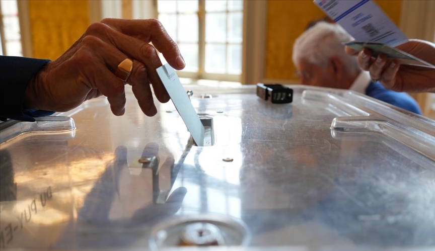 France / Législatives : 182 sièges pour le NFP, 163 pour Ensemble et 143 pour le RN, selon les résultats affinés