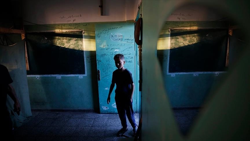 الأونروا: 300 ألف من طلابنا بغزة ظلوا خارج المدارس 9 أشهر