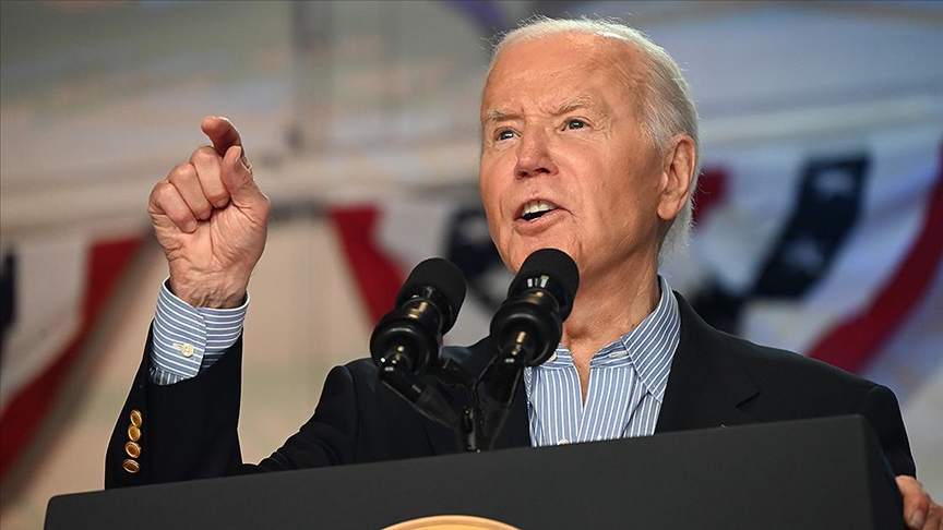 Biden, Kongredeki demokratlara "yarışta kalmaya" kararlı olduğunu iletti