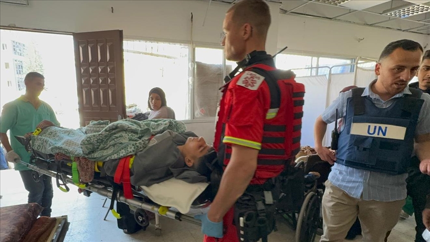 Gaza medical teams evacuate Al-Ahli Baptist Hospital after Israeli army’s warning