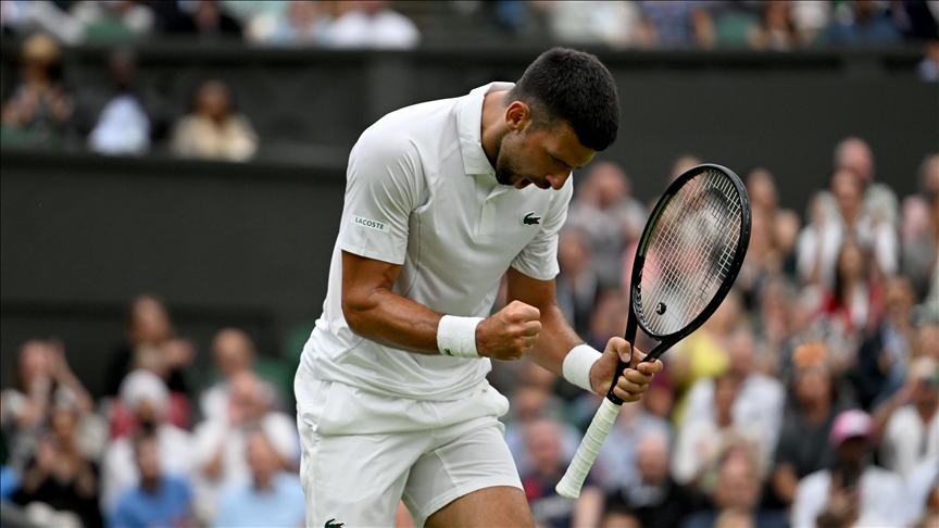 Tennis superstar Novak Djokovic into Wimbledon quarterfinals