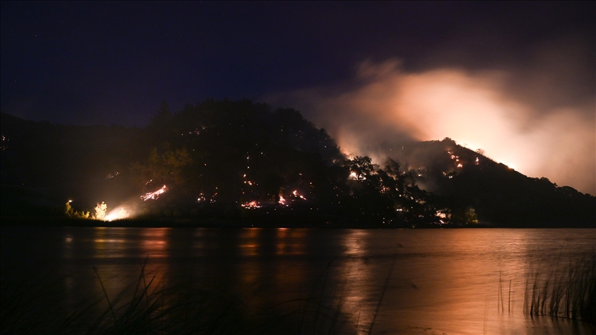 Extreme heat, wildfires sweep across US