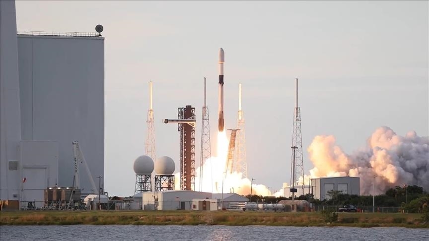 Le premier satellite de communication turc, Turksat 6A, déployé avec succès