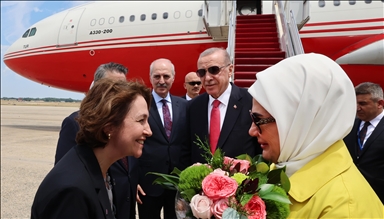 Turkish President Erdogan gets warm welcome in US