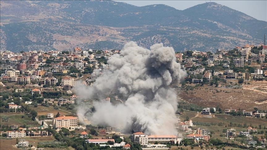 Israeli army attacks Hezbollah air defense facilities, ammunition in Lebanon