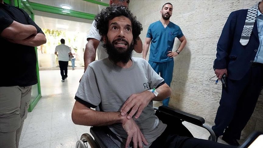 Un Palestinien libéré par Israël après 9 mois lutte contre les cicatrices physiques et psychologiques de la prison