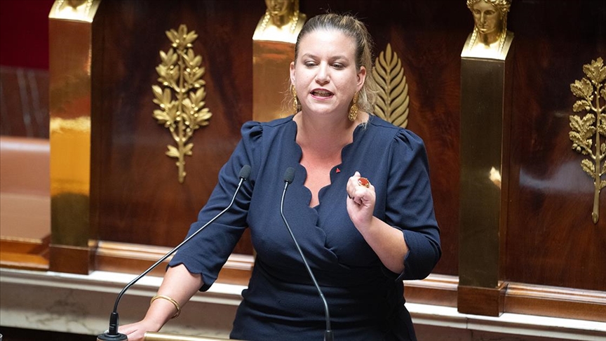 Macron'un "yeni hükümetin hemen kurulamayacağı" mesajına soldan "demokratik darbe" tepkisi