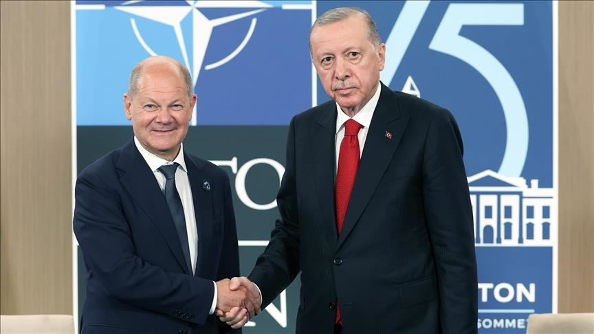 Turkish president meets German chancellor in US Turkish president meets German chancellor in US