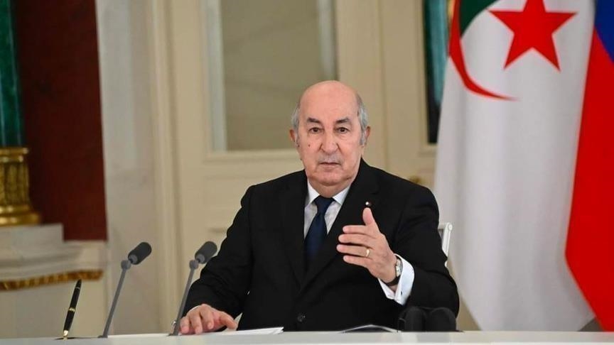 Le président algérien annonce sa candidature pour un second mandat