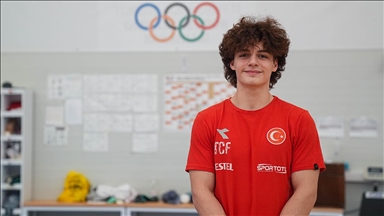 Kanada'da büyüyen milli cimnastikçi Emre Dodanlı, Paris Olimpiyatları'nda Türkiye'yi temsil edecek