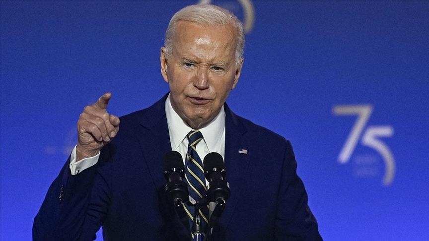 Biden says he 'will not bow down to Putin,' will maintain backing for Ukraine