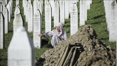 Izvještavanje srbijanskih medija o 11. julu: RTS objavio da je obilježena godišnjica genocida u Srebrenici