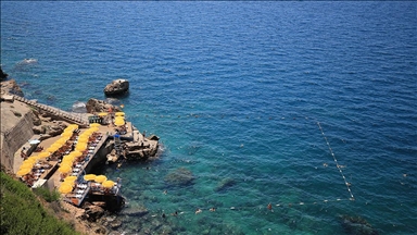 Antalya sahillerinde sıcak hava yoğunluğu 