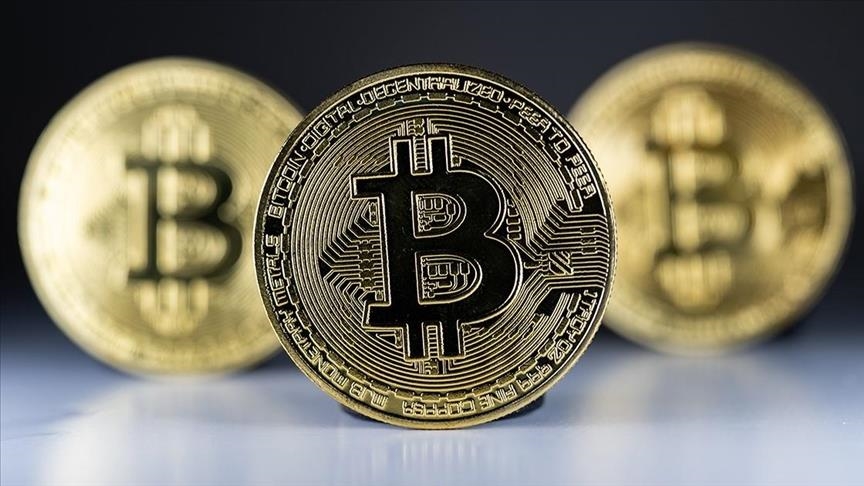 بيتكوين تصعد 4 بالمئة بعد محاولة اغتيال ترامب