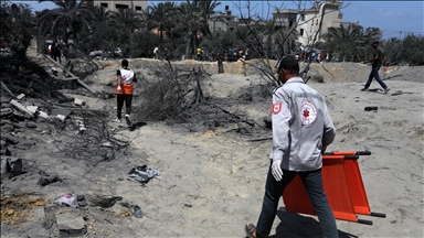 Palestinians recover 21 bodies from rubble after Israeli strikes in Gaza