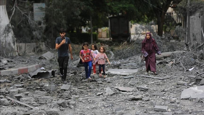 الأمم المتحدة: الأسر بغزة تتخذ "قرارات مستحيلة" مع كل أمر إخلاء