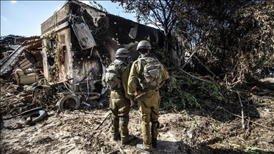 الجيش الإسرائيلي يعلن تدمير مبنيين لـ"حزب الله" جنوب لبنان 