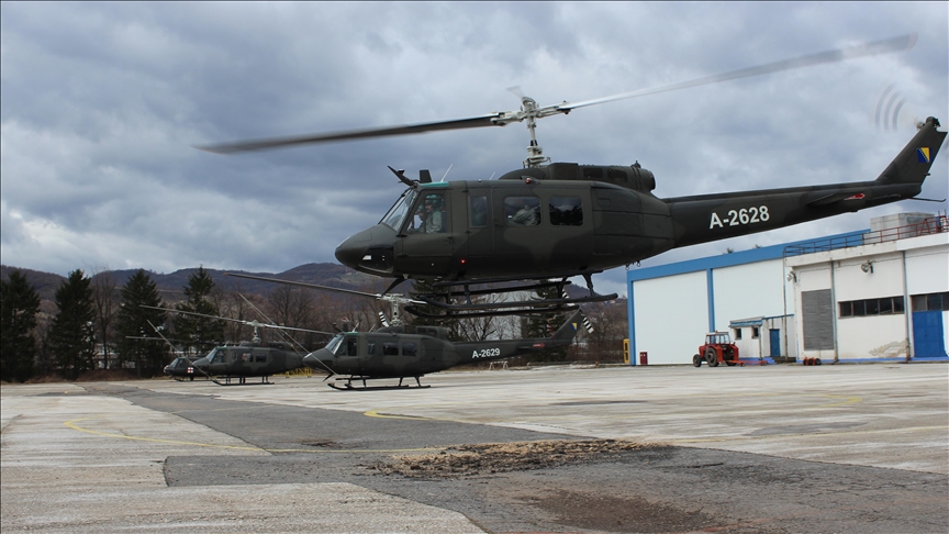Helikopteri Oružanih snaga BiH spremni za gašenja požara