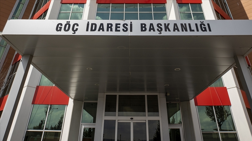 Göç İdaresi, "vatandaşlık verme yetkilerinin bulunduğu" iddialarını  yalanladı