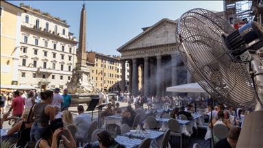 Italian experts warn of health implications amid extreme heat wave