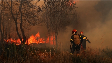 Yunanistan'da "çok yüksek yangın riski" kategorisine yeni bölgeler eklendi