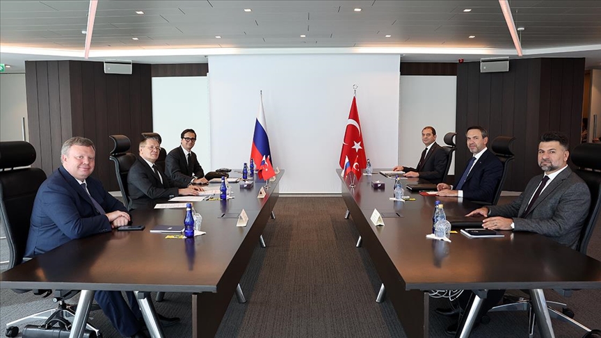 Bakan Bayraktar, Rosatom Genel Müdürü Lihaçev ile Akkuyu NGS'deki çalışmaların son durumunu görüştü
