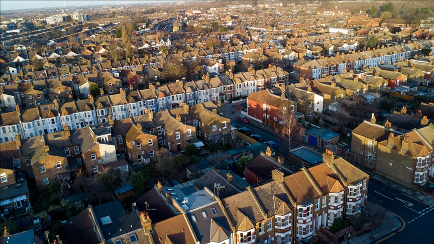 US homes bought by international buyers fall to 15-year low