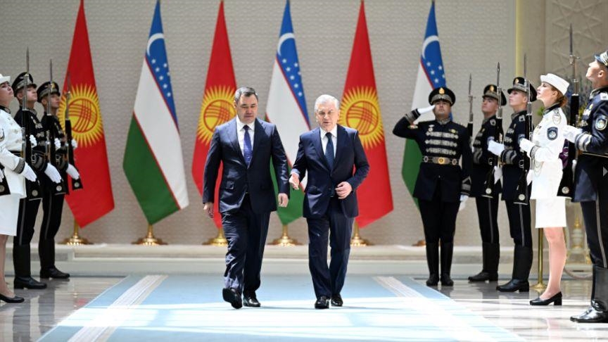 Президент Кыргызстана прибыл с госвизитом в Узбекистан