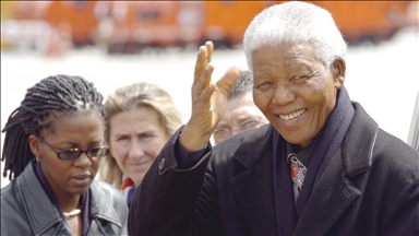 South Africans remember Nelson Mandela on 106th anniversary of his birth