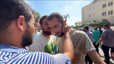 İsrail, Gazze'de alıkoyduğu 16 Filistinliyi serbest bıraktı