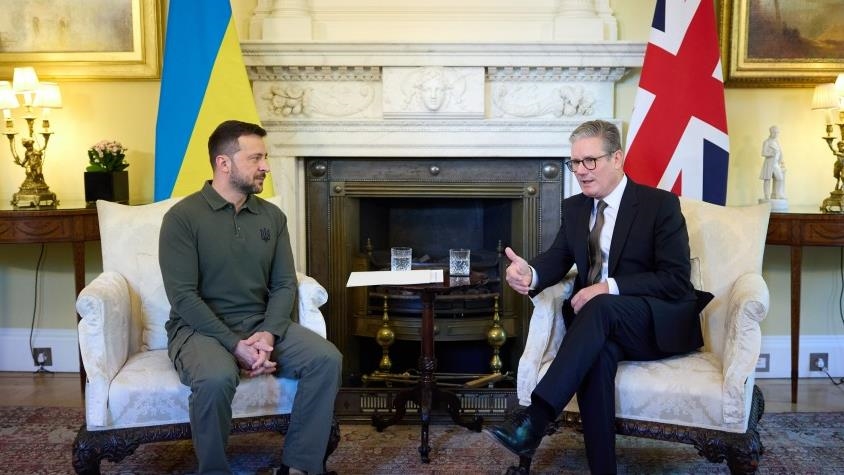 Президент Украины и британский премьер обсудили дополнительную поддержку оборонпрома Украины