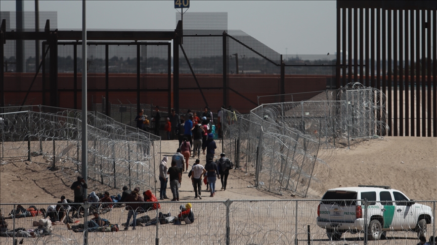 Mexican president to urge Trump for open borders, rejects migrant-drug trafficking link