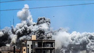 مقتل 6 فلسطينيين في قصف إسرائيلي على منازل وشقق سكنية بقطاع غزة 