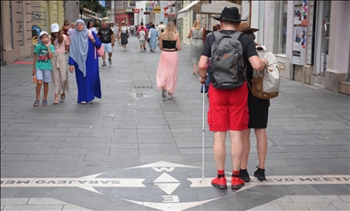 Brojni turisti na ulicama Sarajeva
