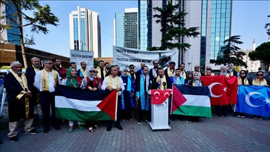 ورشة فلسطين الدولية تعلن بيانها أمام قنصلية إسرائيل في إسطنبول