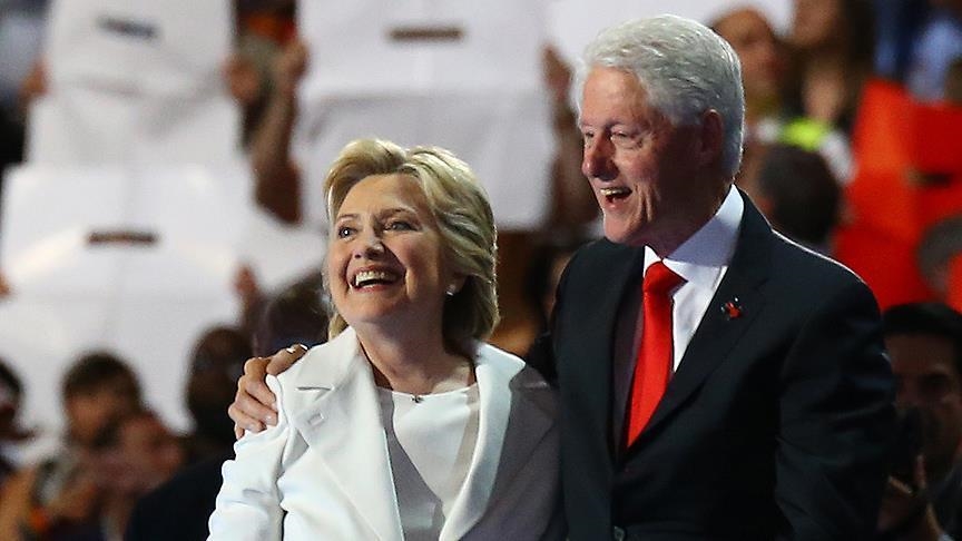 Clintons privately encourage donors to continue supporting Biden's campaign: Report