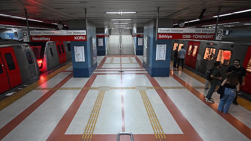 Kızılay-Koru Metro hattı seferleri arıza sebebiyle durduruldu