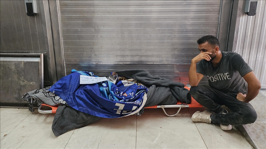 İsrail'in 290 gündür saldırılarını sürdürdüğü Gazze'de can kaybı 39 bini geçti