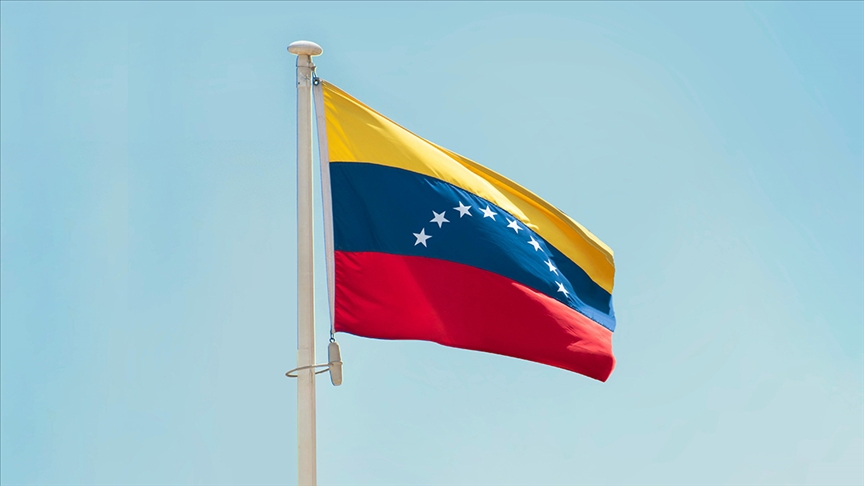 Uzmanlar, Venezuela’da düzenlenecek seçimin ülkeye yeni fırsatlar sunacağını belirtti
