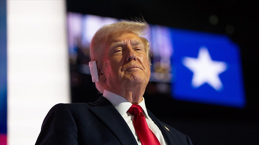 Trump'ın kampanyasından "Harris, Biden'ın seçim bağış paralarını kullanmaya çalışıyor" şikayeti