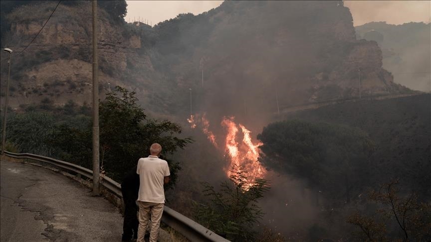 More than 1,000 people evacuated due to wildfires in Italy's Puglia