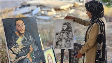 Creativity amid crisis: Gaza artist paints suffering on food aid cartons