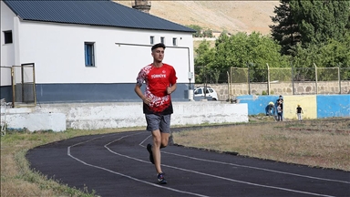 Bitlisli milli atlet gözünü dünya şampiyonluğuna dikti