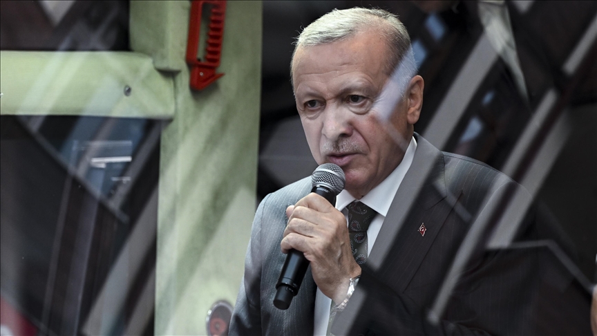 Cumhurbaşkanı Erdoğan, memleketi Rize'nin Güneysu ilçesinde vatandaşlara hitap etti