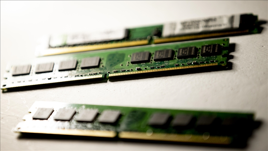 SK Hynix to invest $6.8 billion in new semiconductor plant in South Korea
