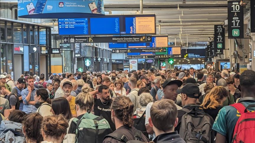 В Париже в день открытия Олимпиады произошел сбой в работе ж/д транспорта