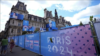 Paris : Les mesures de sécurité pour les JO restreignent l'accès des touristes aux sites emblématiques