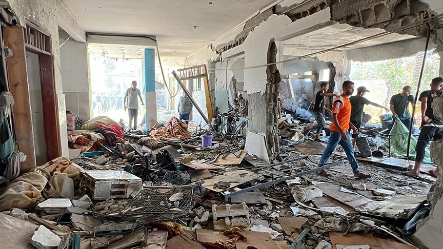 مجزرة مدرسة “خديجة” وسط غزة “جريمة وحشية وانسلاخ عن كل القيم”